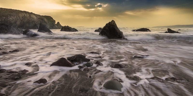 青岛建筑会计14：专业建筑财务服务如何赋能岛城建筑行业高效发展