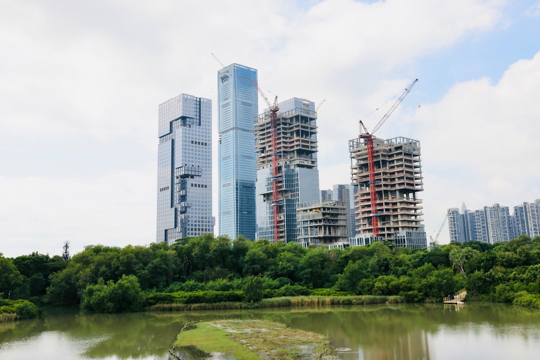 青岛建筑公司项目成本控制与预算管理实战技巧：建筑公司会计与承包商税务的关键策略